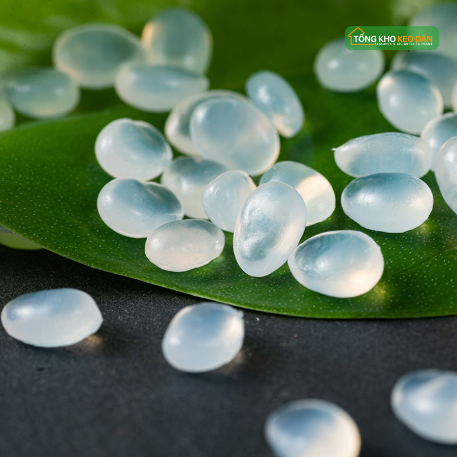 Keo nến hạt màu trắng (3) Keo nến hạt màu trắng (3)