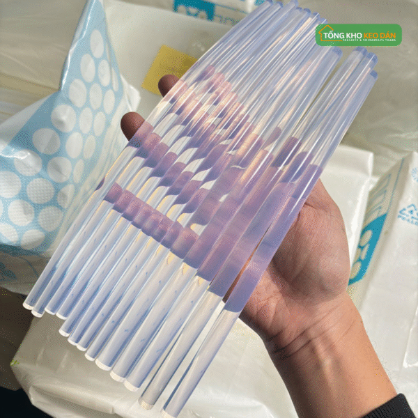 Keo nến silicone trắng trong