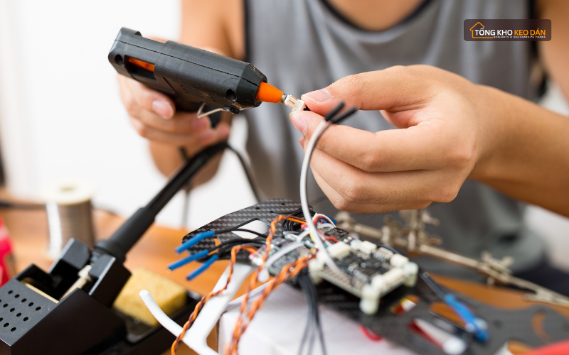 Ứng dụng của keo nến (1) Công dụng của keo nến