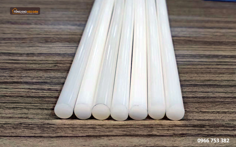 keo nến silicon dán giấy màu